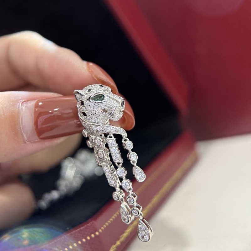 Ca*t1er earrings